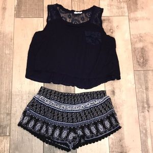 Girls junior shorts and top full tilt